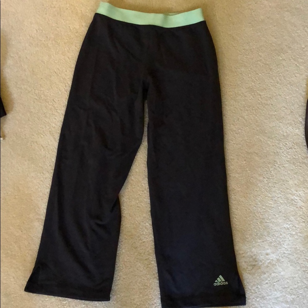 Adidas cropped workout pant